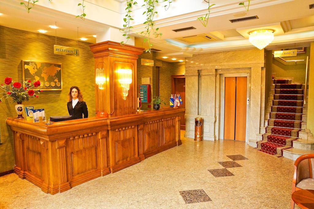 Grand Hotel & Spa Тирана Экстерьер фото